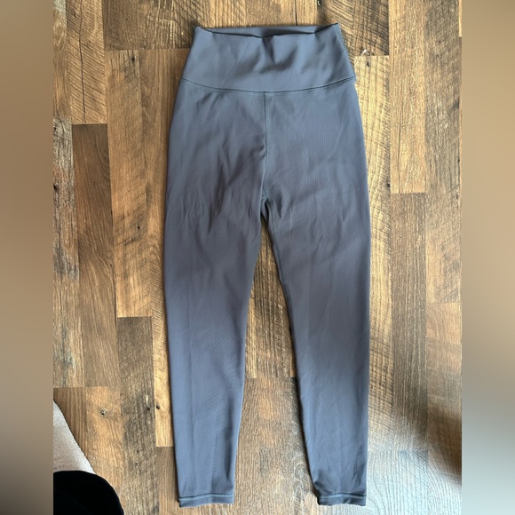 NWT* WILO The Label- Wellness Club Charcoal Hoodie & Legging Set- Size Small - Picture 3 of 10